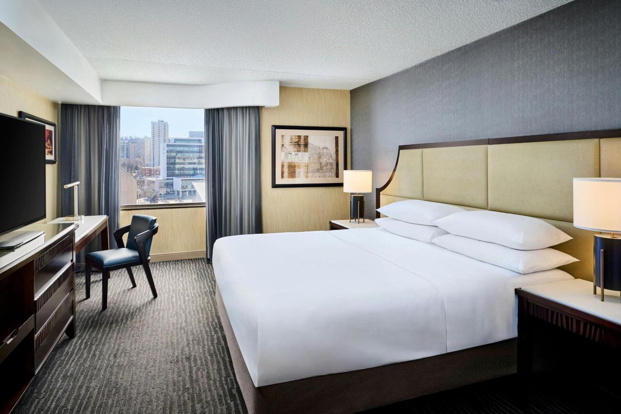 Sheraton Hamilton Hotel Exterior foto